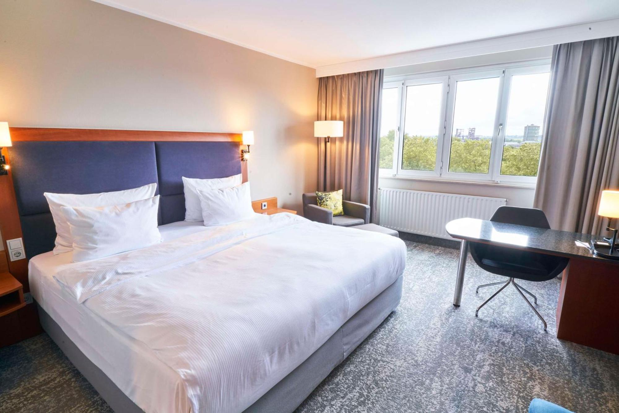 Radisson Blu Hotel Dortmund Eksteriør billede